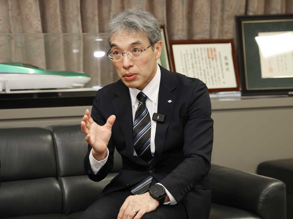 北海道旅客鉄道株式会社 開発事業本部部長 栗山恒幸氏、北海道ジェイ・アール都市開発株式会社 代表取締役社長 横山浩二氏