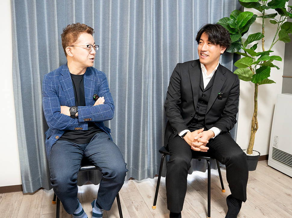 合同会社BASE JAPAN 元代表社員 山中利浩氏、あすか税理士法人 九里圭耶氏
