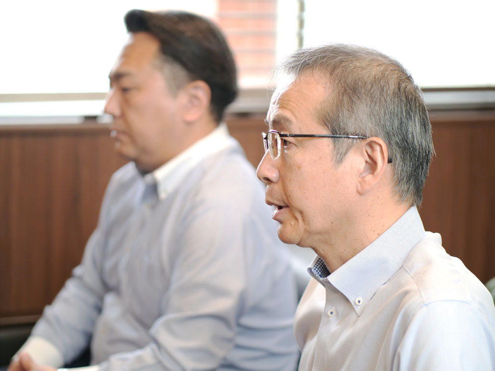株式会社ソフトサービスホールディングス太田洋之取締役と株式会社テレフォーム桑原良享代表取締役