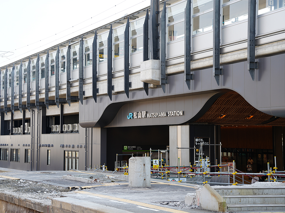 JR松山駅