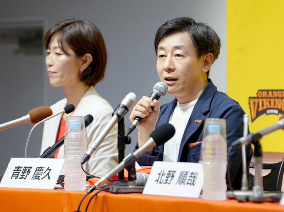記者会見時の様子