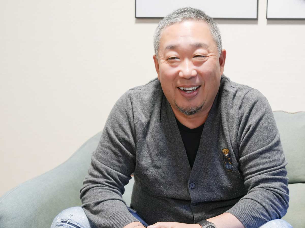 電話の第一印象で会ってみようと思った、と振り返る宮田氏