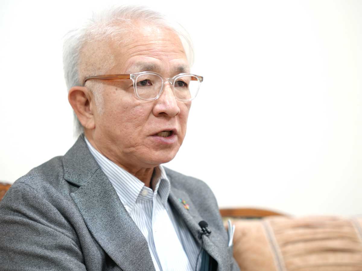 施設の老朽化や様々な事業課題に対し、譲渡側・譲受側双方が解決策を模索した当時を振り返る岡顧問