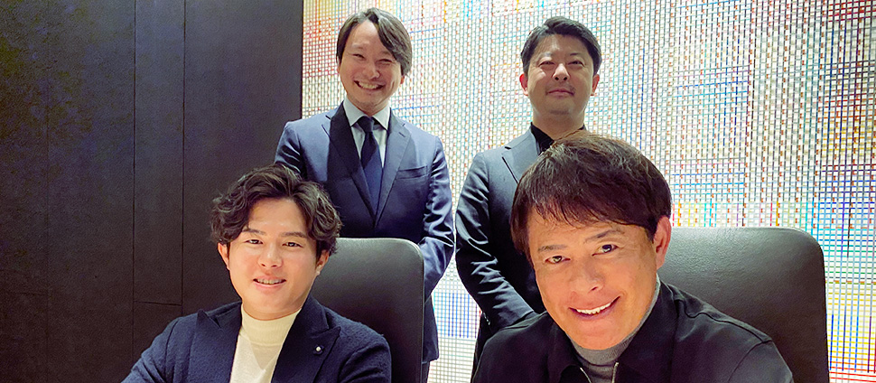 株式会社LUMBER ONE 代表取締役 矢澤 俊一 氏、取締役社長室長 矢澤 俊樹、ストライク依田、ストライク大西