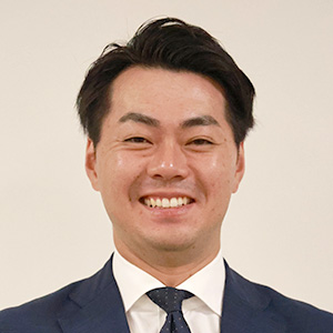 ストライク村上卓
