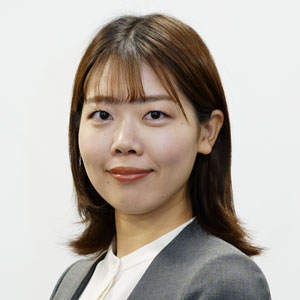 ストライク吉田 里穂