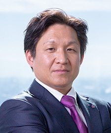 香取 圭氏