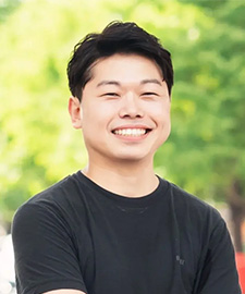 村井隆紘氏