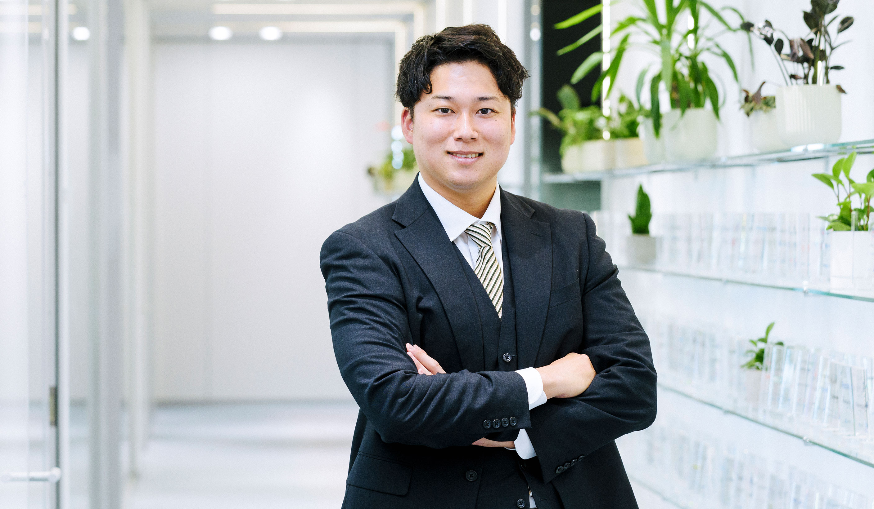 鴨志田舜人