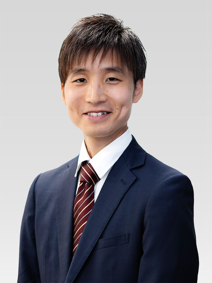 北村　俊晃